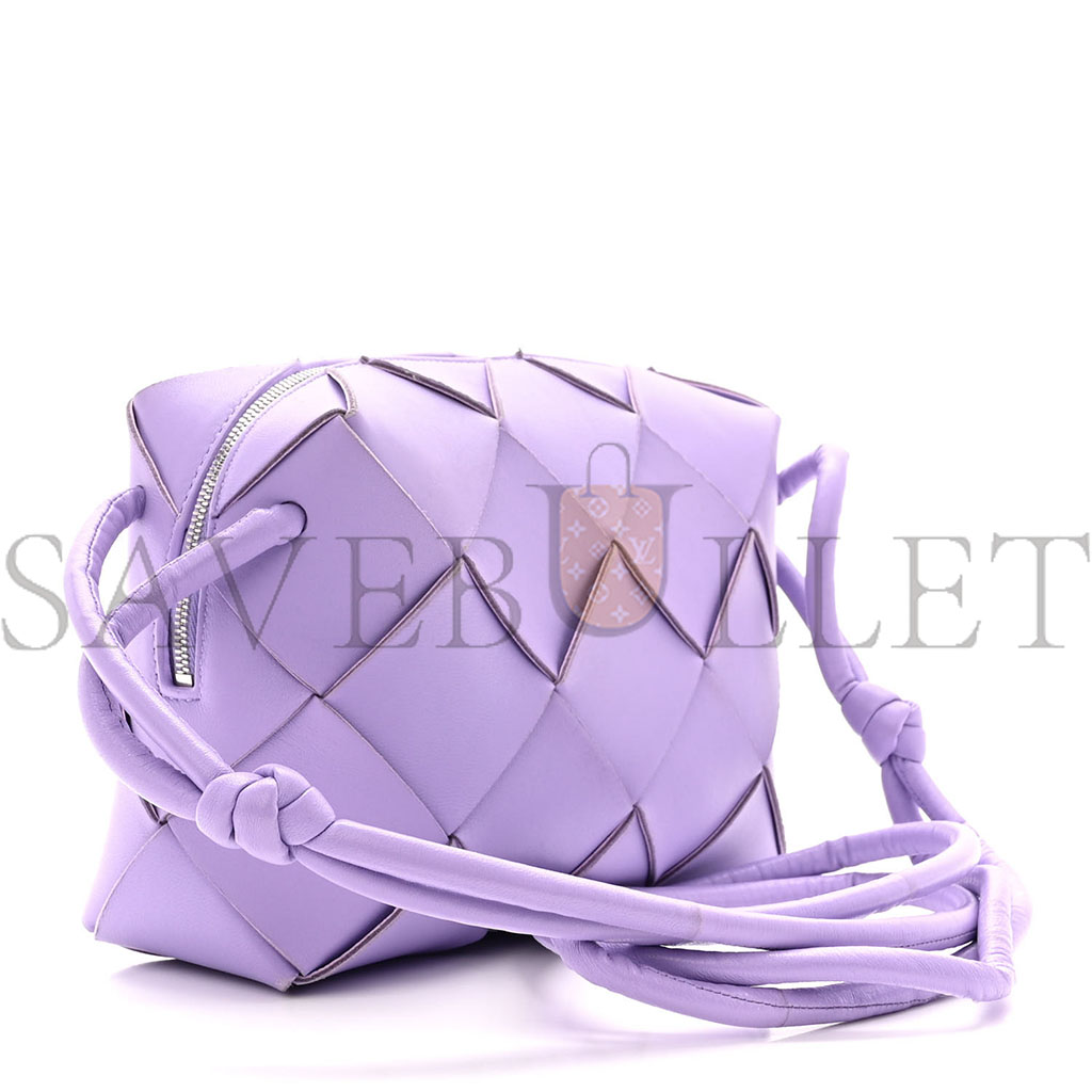 BOTTEGA VENETA LAMBSKIN MAXI INTRECCIATO SMALL CASSETTE CAMERA BAG WISTERIA  (22*14*7cm)