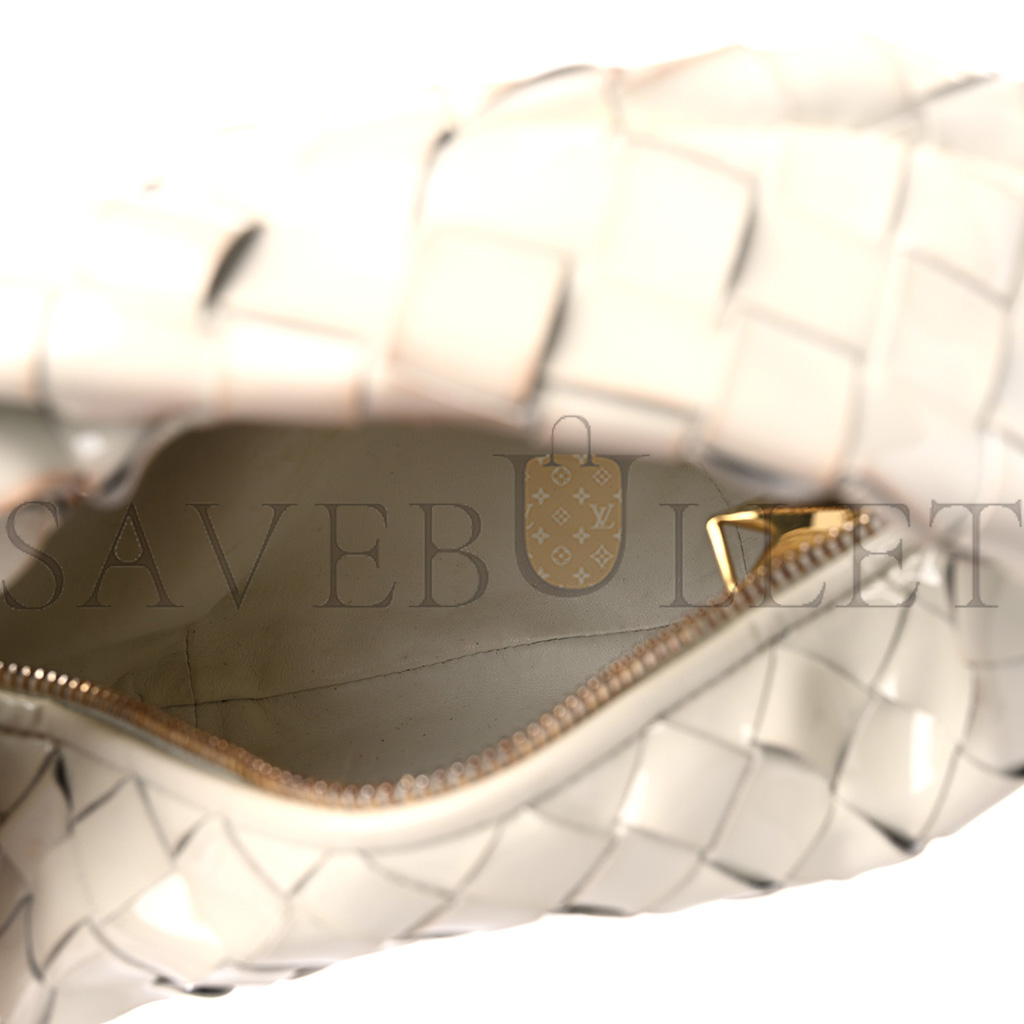 BOTTEGA VENETA PATENT NAPPA INTRECCIATO MINI JODIE WHITE  (24*12*8cm)