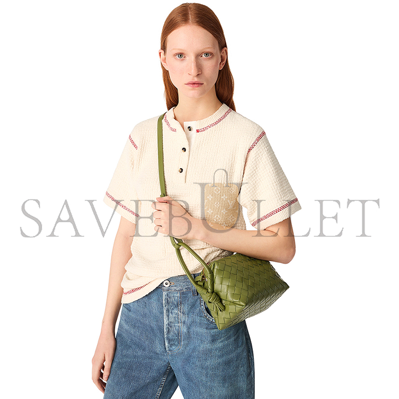 BOTTEGA VENETA TOP HANDLE LOOP 796615V2HL12498 (19*12*9cm) BOTTEGA VENETA TOP HANDLE LOOP 796615V2HL12498 (19*12*9cm)