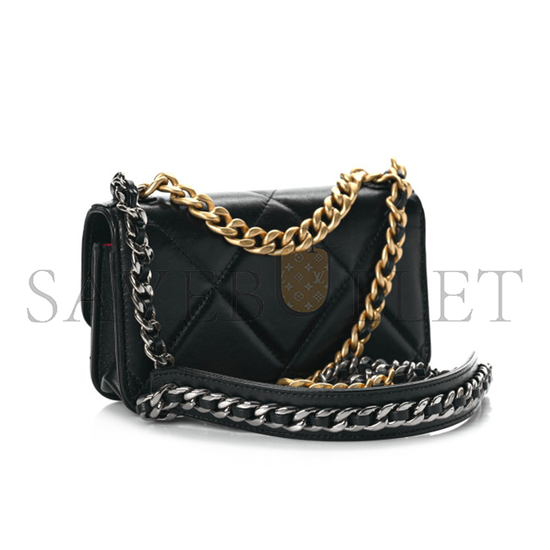 CHANEL LAMBSKIN QUILTED 19 FLAP PHONE HOLDER WITH CHAIN AP3067 B04852 94305 (17*10.5*3cm)