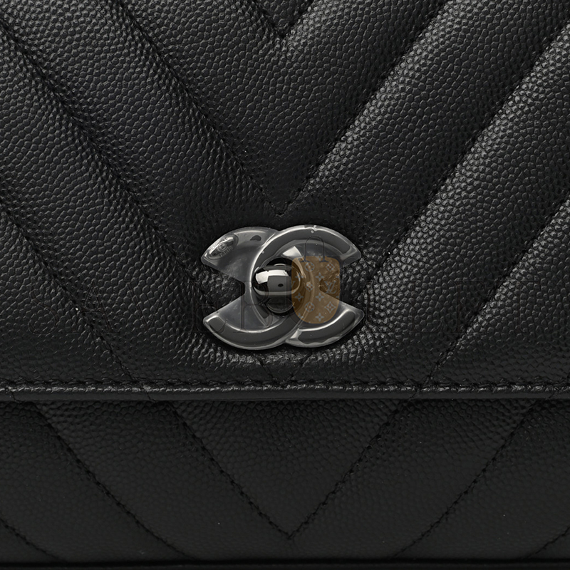 CHANEL CAVIAR CHEVRON QUILTED EXTRA MINI COCO HANDLE FLAP AS2215 (19*16*7cm)