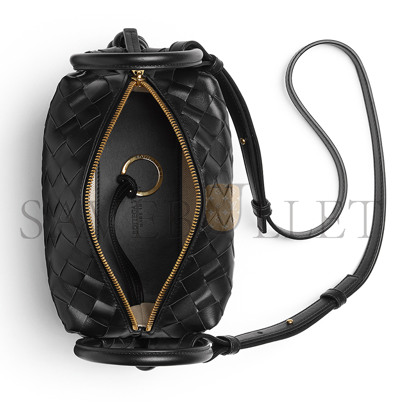 BOTTEGA VENETA TOP HANDLE LOOP 796615V2HL11019 (19*12*9cm) BOTTEGA VENETA TOP HANDLE LOOP 796615V2HL11019 (19*12*9cm)
