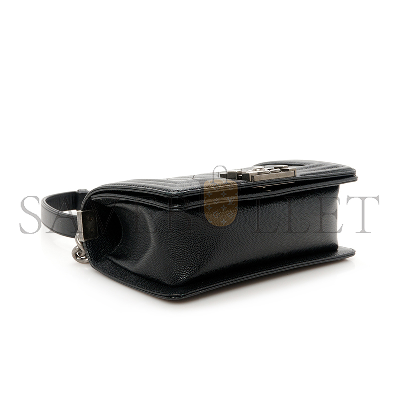 CHANEL MASTER CAVIAR QUILTED SMALL BOY FLAP A67085 (20*12*8cm)