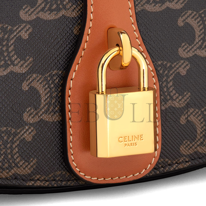 CELINE CLUTCH ON STRAP TABOU IN TRIOMPHE CANVAS AND CALFSKIN 10I592DQ2.04LU (18*8*5cm)