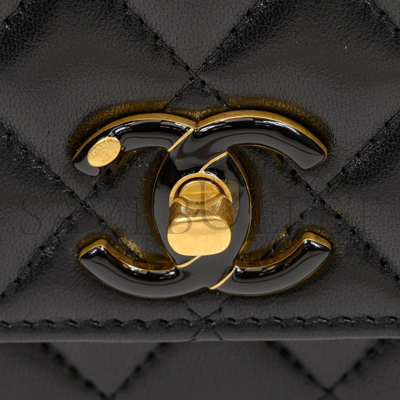 CHANEL ON-CHAIN WALLET SHINY LAMBSKIN AP3938 (19.5*12*5.5cm)