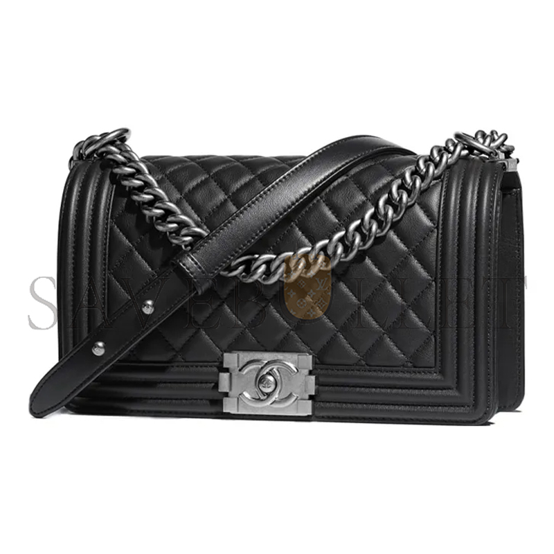 CHANEL MASTER LAMBSKIN QUILTED MEDIUM BOY FLAP SILVER HARDWARE A67086 (25*15*9cm)