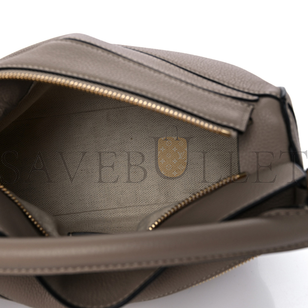 LOEWE GRAINED CALFSKIN SMALL PUZZLE BAG SAND (24*16.5*10.5cm)